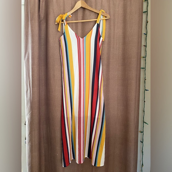 Pull&Bear Dresses & Skirts - Beautiful summer dress by Pull&Bear